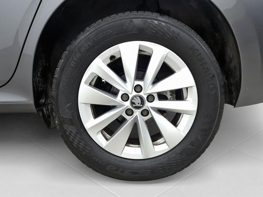 Skoda Kamiq 1.0 TSI 85kW (115CV) DSG SELECTION 8