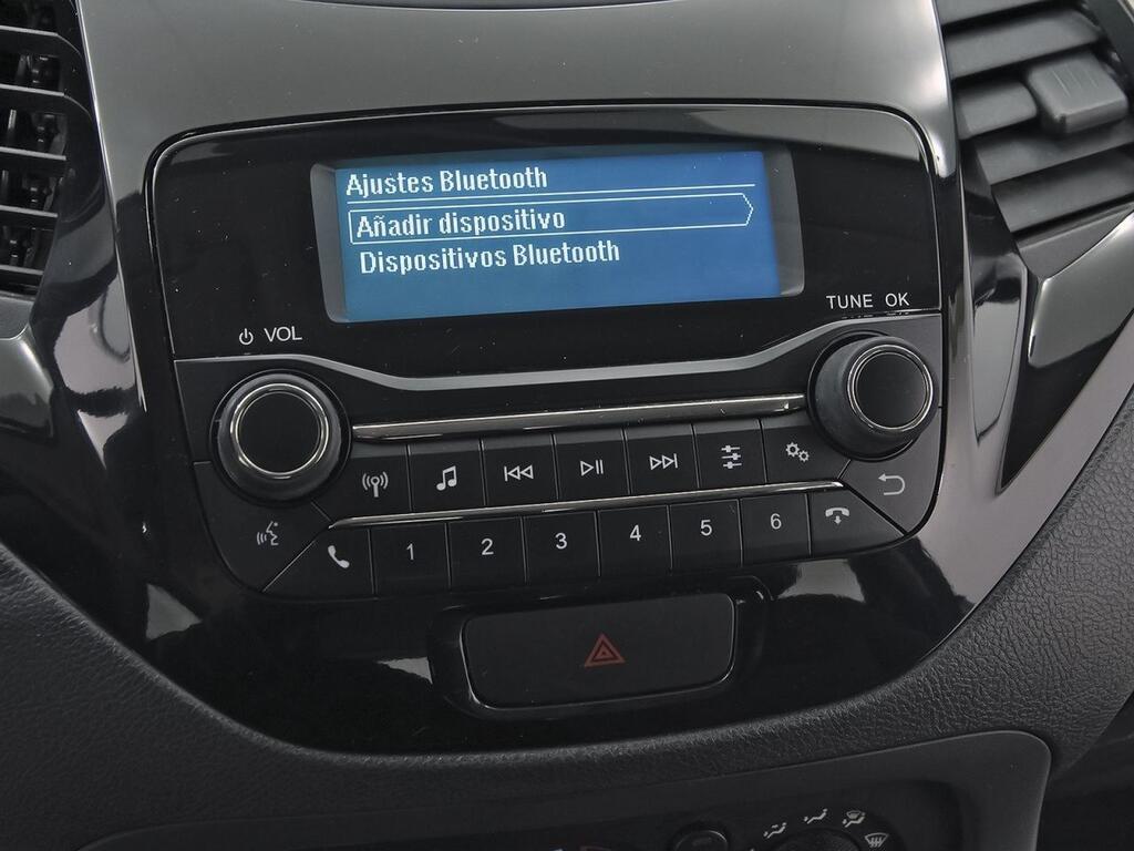 Ford Ka 1.2 Ti-VCT 51kW Essential 21