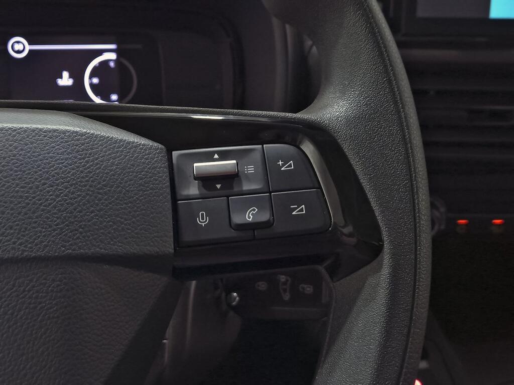 Citroën Berlingo Talla M BlueHDi 100 S&S PLUS 17