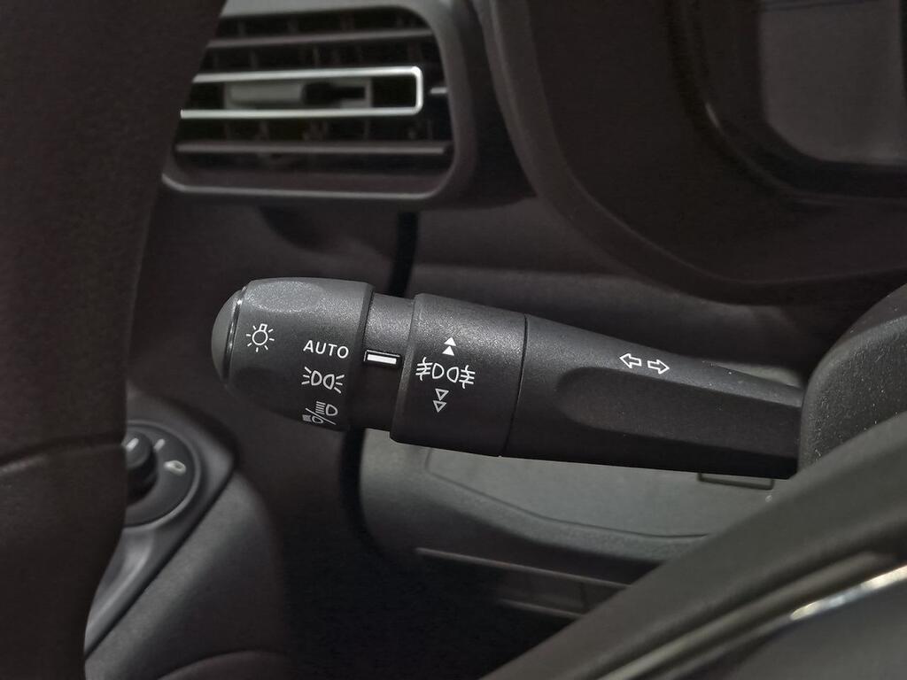 Citroën Berlingo Talla M BlueHDi 100 S&S PLUS 14