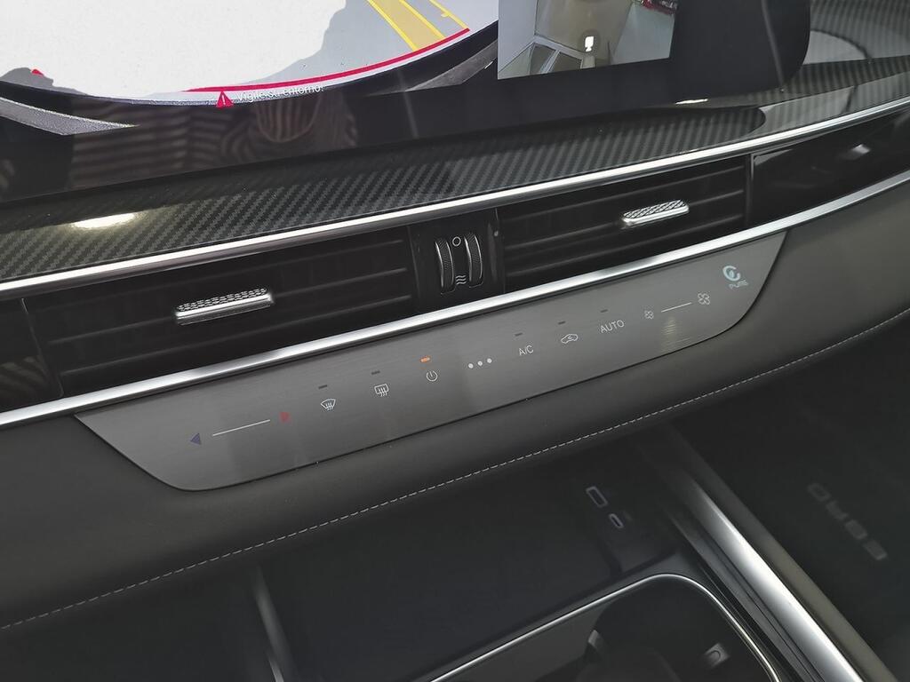 Ebro S700 1.5 TGDI PHEV Premium E-CVT 28