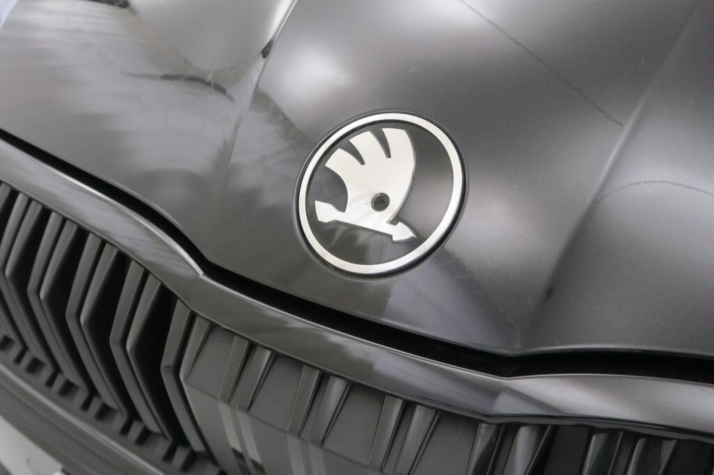 Skoda Octavia COMBI RS 2.0 TSI 265 CV DSG 5P 20