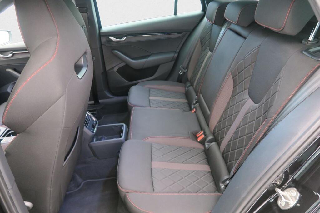 Skoda Octavia COMBI RS 2.0 TSI 265 CV DSG 5P 19