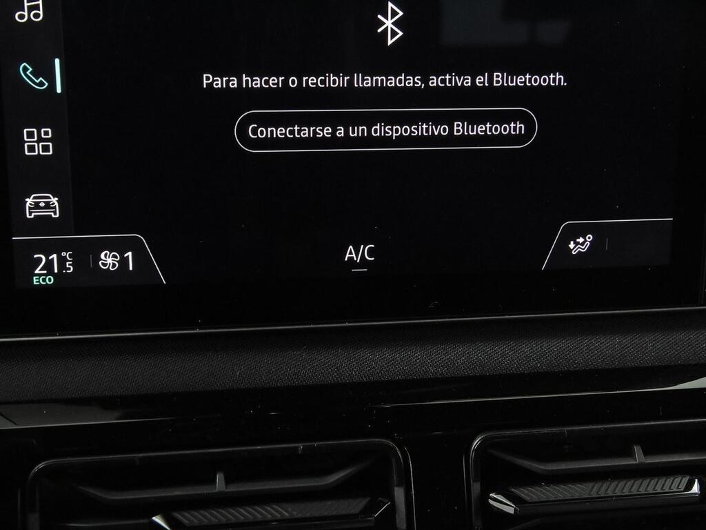 Nissan Micra Standard Range 4x2 N-Connecta 34