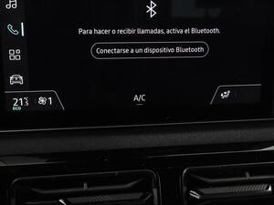 Nissan Micra Standard Range 4x2 N-Connecta 34