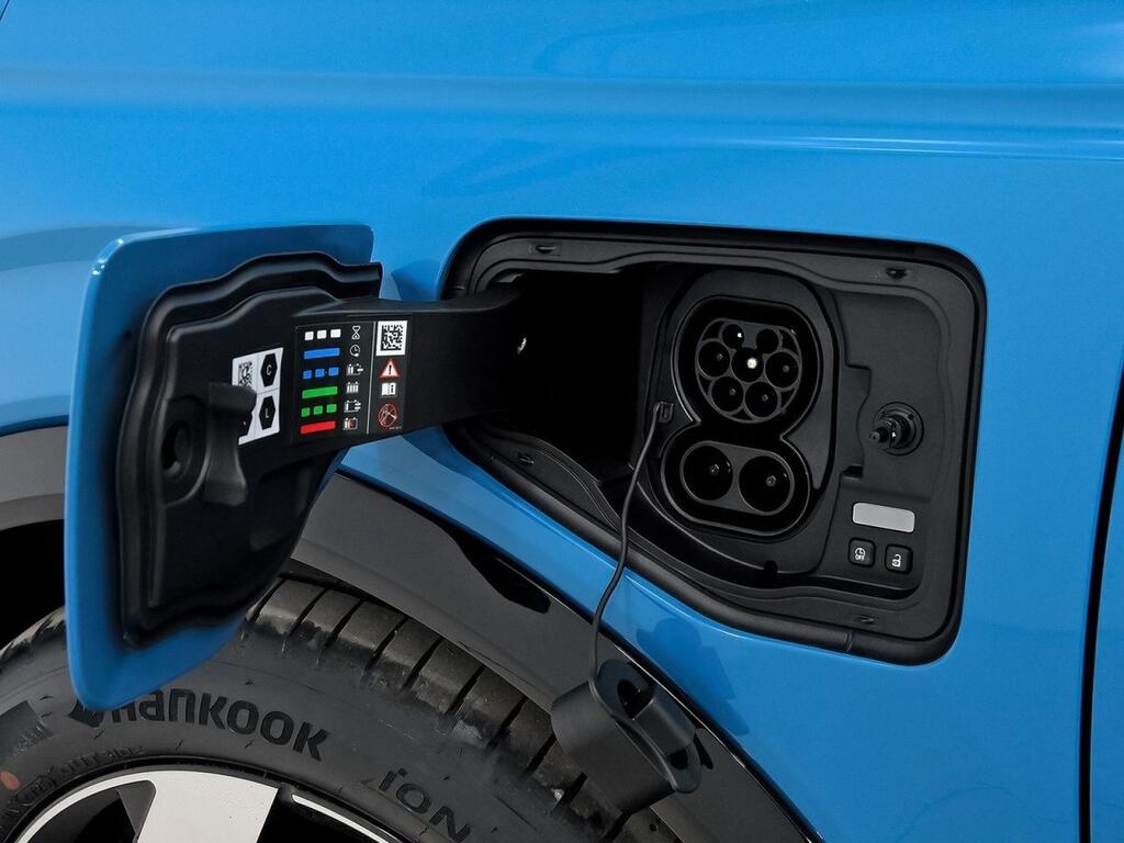 Nissan Micra Standard Range 4x2 N-Connecta 38