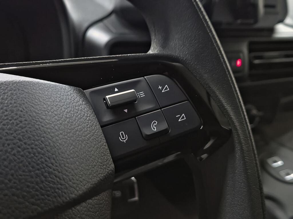 Fiat Doblò FURGON SERIE3 EASY PRO 1.5 BLUEHDI 75KW 650KG L1 100CV 3P 19