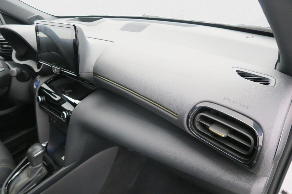 Toyota Yaris Cross SUV 1.5 VVT-I HYBRID ADVENTURE 116 5P 16