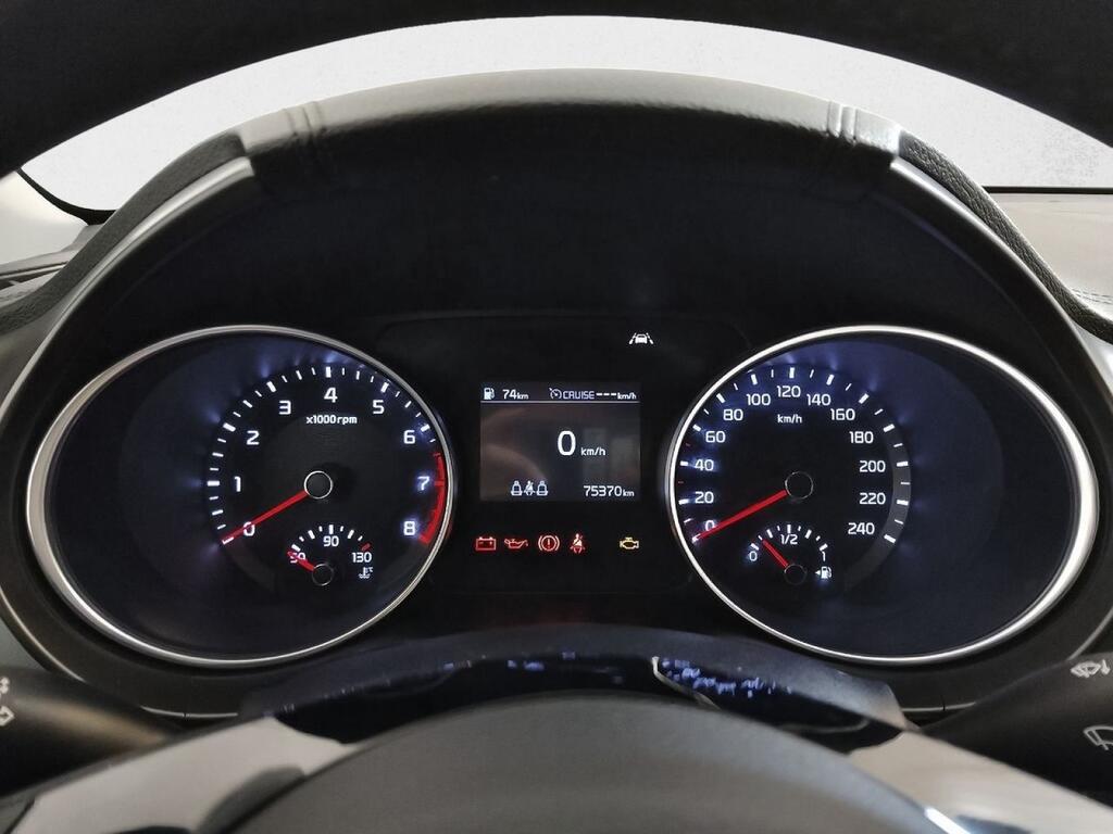 Kia Ceed 1.0 T-GDi 88kW (120CV) Drive 13