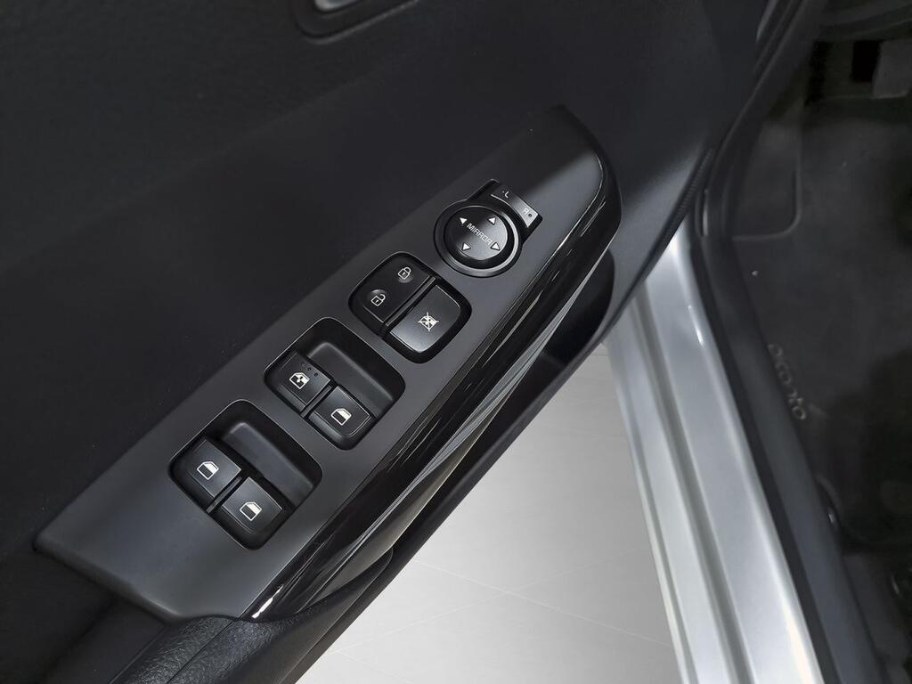 Kia Picanto 1.0 DPi 49kW (67CV) Concept Pack Comfort 11