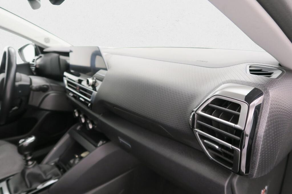 Citroën C4 SHINE 1.2 PURETECH 130 CV S&S 5P 18