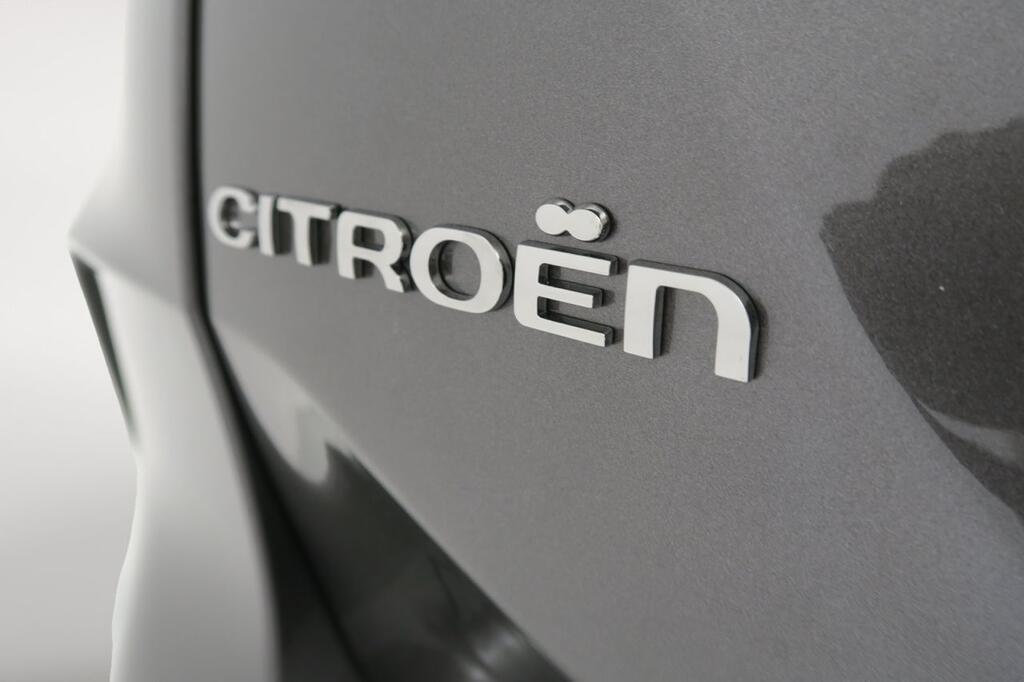 Citroën C4 SHINE 1.2 PURETECH 130 CV S&S 5P 23