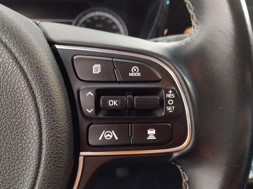 Kia Niro DRIVE 1.6 GDI HEV 141 CV 5P 9