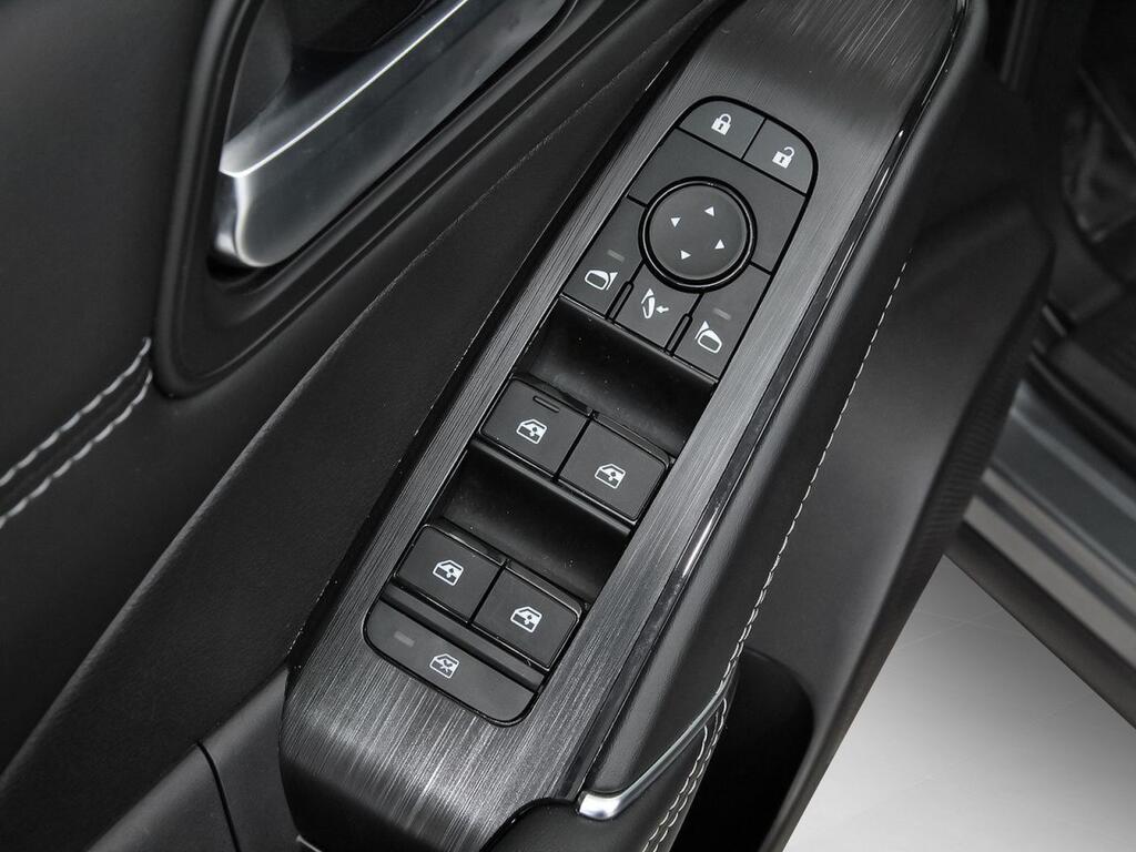 Nissan Qashqai DIG-T 116kW Xtronic N-Style 12