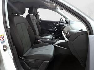 Audi Q2 Design 30 TFSI 85kW (116CV) 7