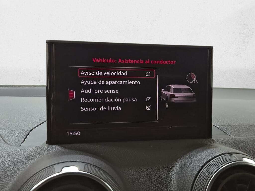 Audi Q2 Design 30 TFSI 85kW (116CV) 22