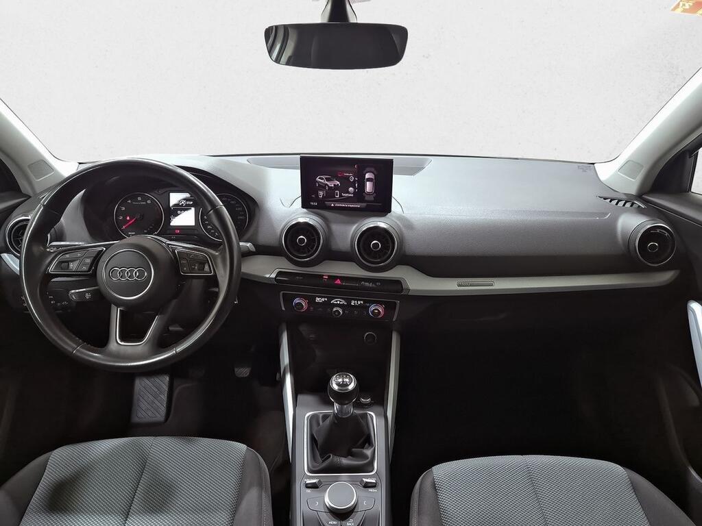 Audi Q2 Design 30 TFSI 85kW (116CV) 6