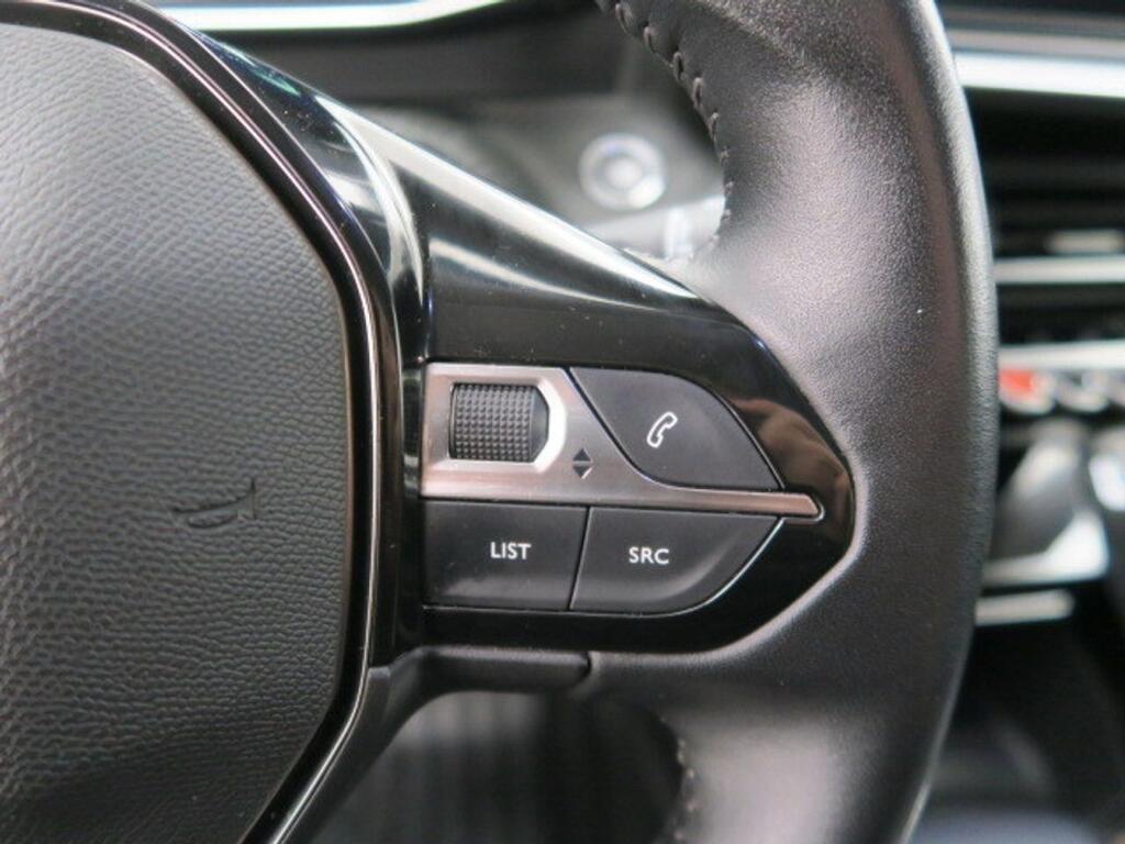 Peugeot 2008 ALLURE PACK 1.2 PURETECH 100CV MAN 9