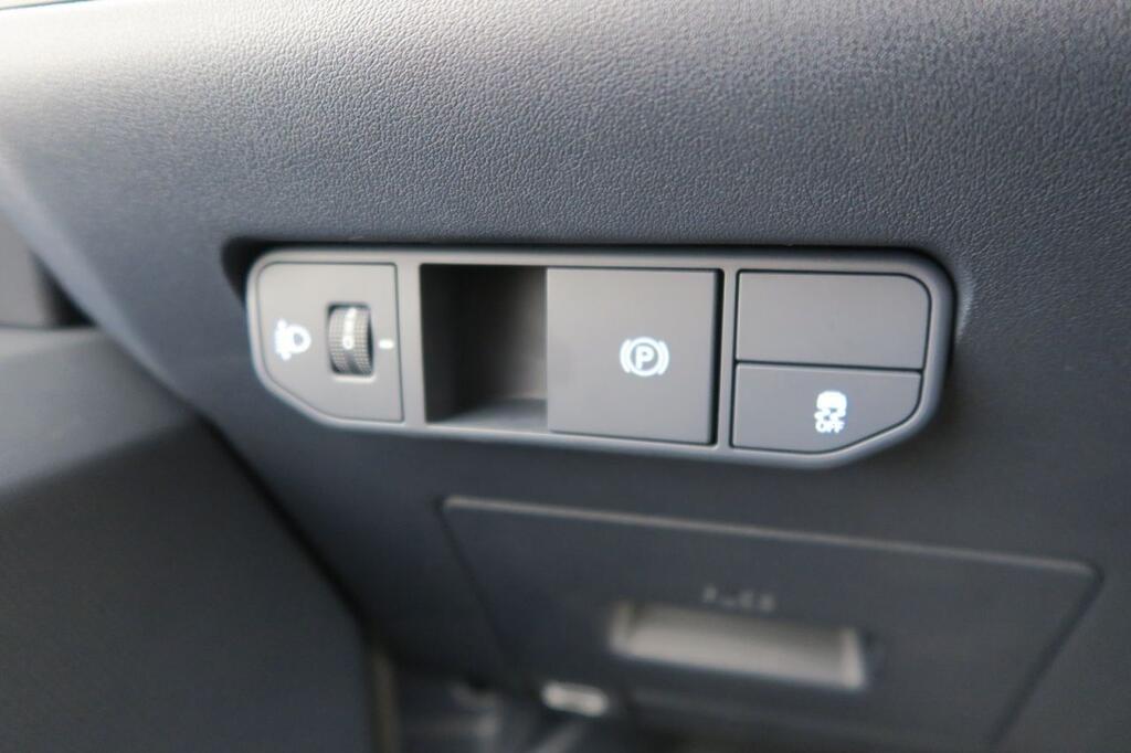 Kia PV5 Passenger Furgoneta BEV 71KWH L2H1 PLUS AUTO 163 4P 17