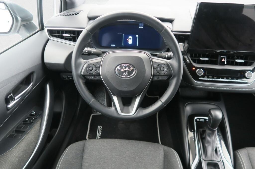 Toyota Corolla ACTIVE PLUS 1.8 HEV 140 CV E-CVT 5P 14