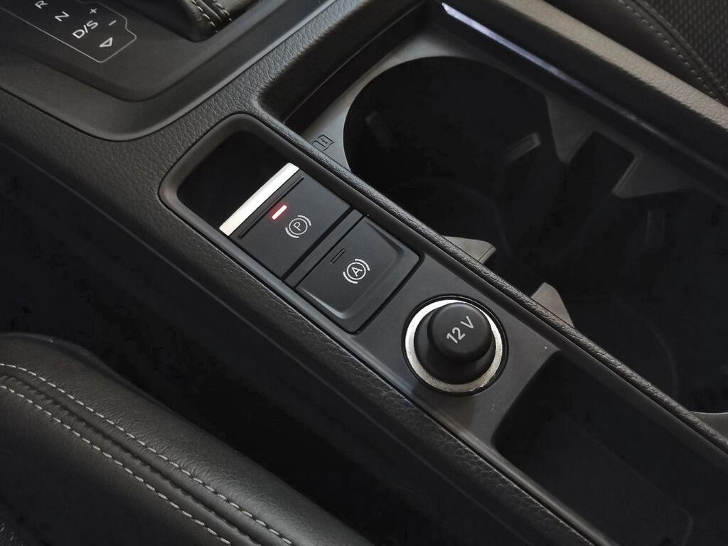 Audi Q3 Black line 35 TDI 110kW (150CV) S tronic 26