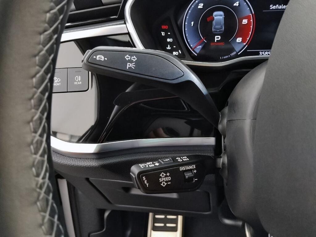 Audi Q3 Black line 35 TDI 110kW (150CV) S tronic 14