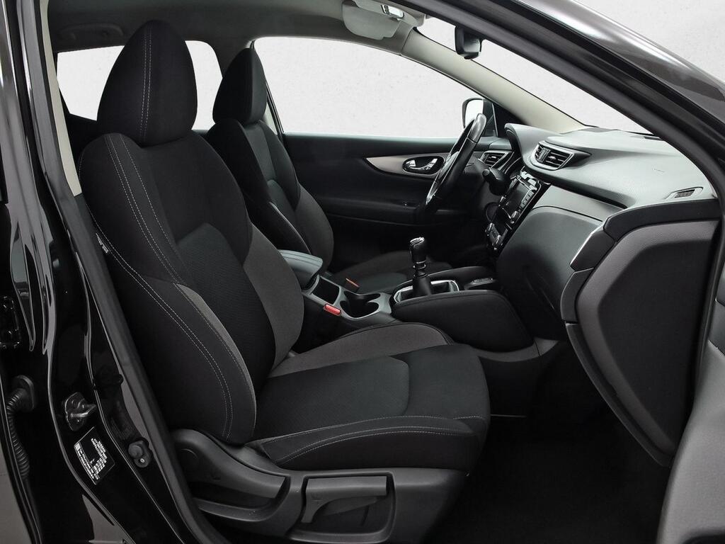 Nissan Qashqai DIG-T 103 kW (140 CV) E6D N-CONNECTA 7