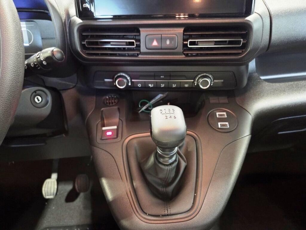 Opel Combo Cargo EDITION N1 1.5TD 100CV S&S MT6 ?6.4 SWB 4P 31