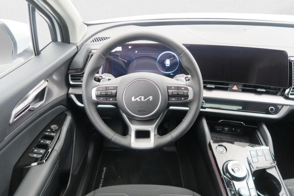 Kia Sportage 1.6 T-GDi PHEV Tech 4X4 (17″) 16