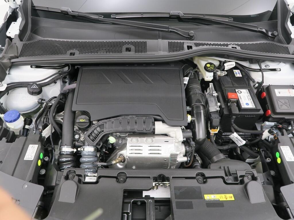 Opel Mokka GS LINE + 1.2T 130CV AUT 17