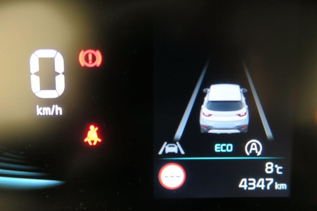 Kia Stonic SUV 1.0 T-GDI MHEV IMT 74KW DRIVE 100 5P 9