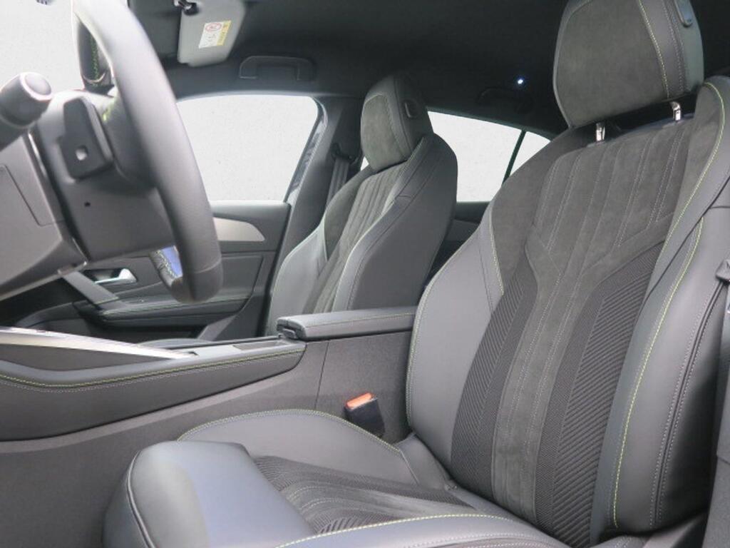 Peugeot 408 GT 1.6 HYBRID AUTO 224CV 5P 17