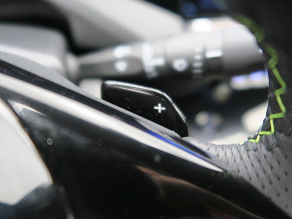 Peugeot 408 GT 1.6 HYBRID AUTO 224CV 5P 11