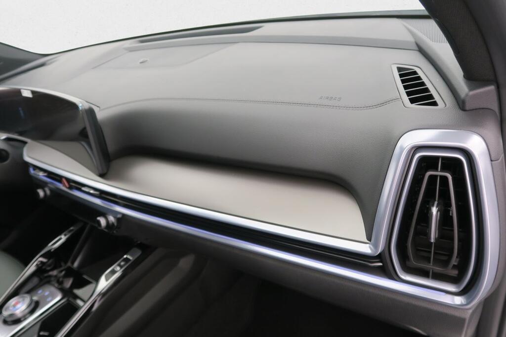 Kia Sorento SUV 1.6 T-GDI HEV EMOTION AUTO 4WD 215 5P 7 Plazas 21