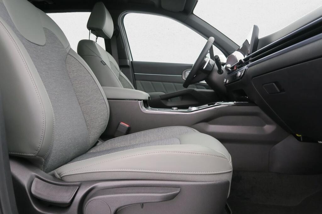 Kia Sorento SUV 1.6 T-GDI HEV EMOTION AUTO 4WD 215 5P 7 Plazas 22