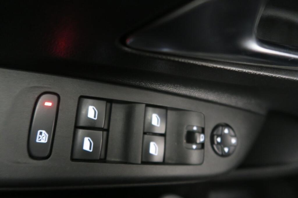 Opel Corsa EDITION 1.2T XHL 100 CV 5P 8