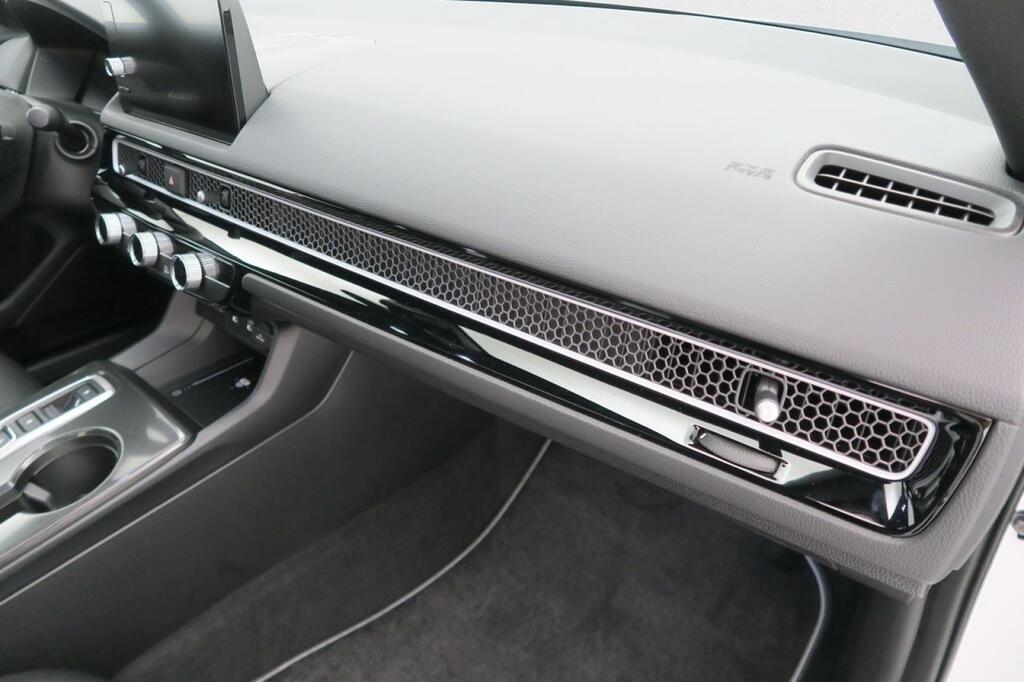 Honda Civic Berlina 2.0 HEV ADVANCE CVT 184 5P 15