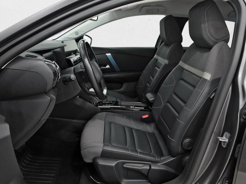 Citroën C4 ë-C4 eléctrico 100kW 50kWh Shine 8