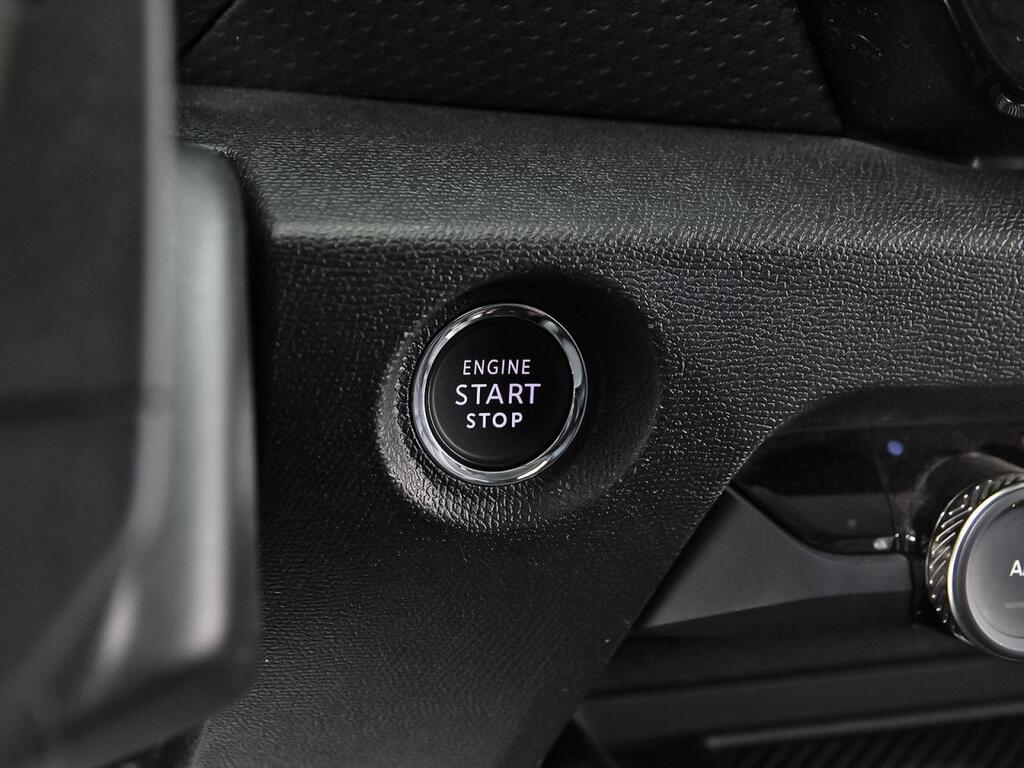 Citroën C4 ë-C4 eléctrico 100kW 50kWh Shine 22