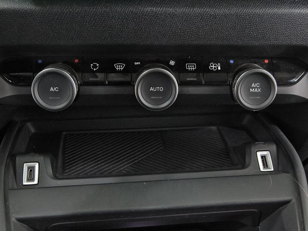 Citroën C4 ë-C4 eléctrico 100kW 50kWh Shine 30