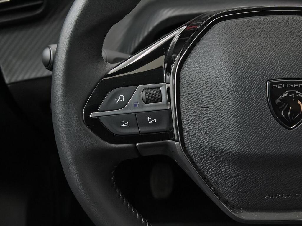 Peugeot 208 Active Puretech 100 19