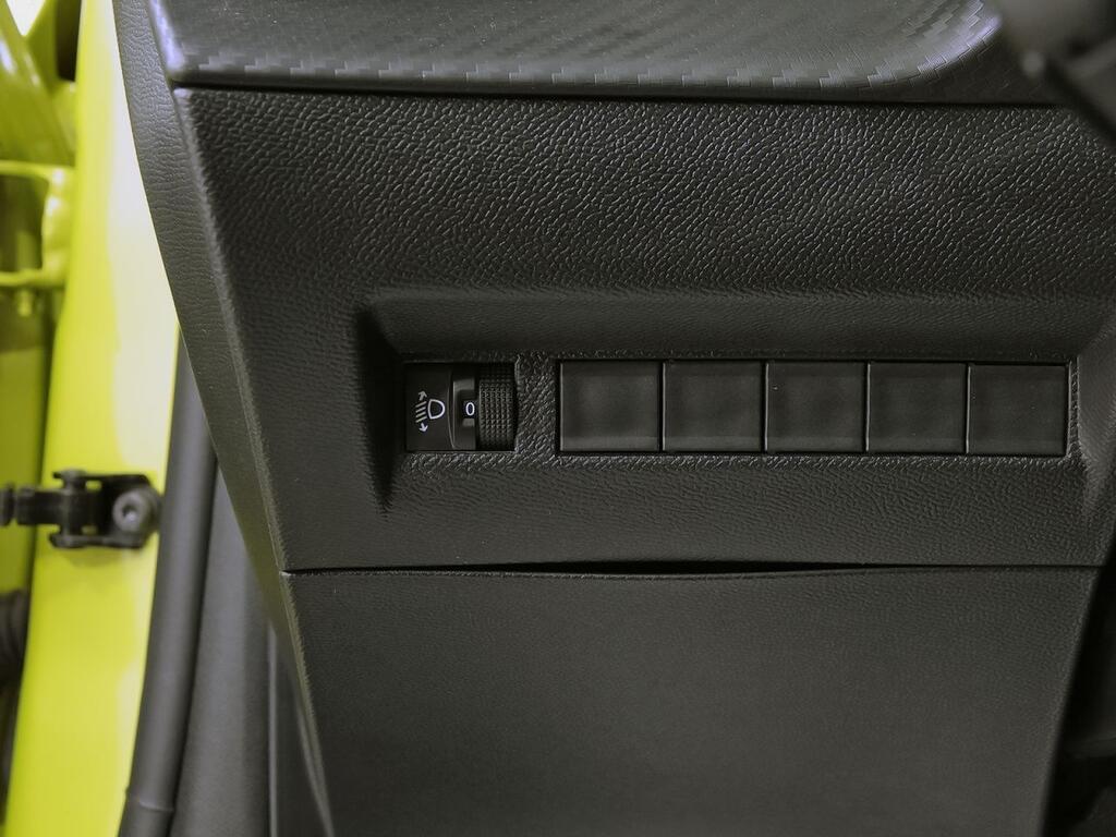 Peugeot 208 Active Puretech 100 14