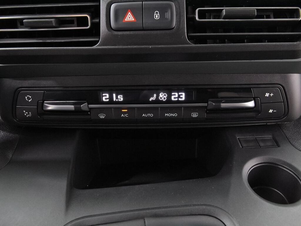 Citroën Berlingo 1.5 BLUEHDI 100 TALLA M SHINE BUSINESS 5P (N1) 25