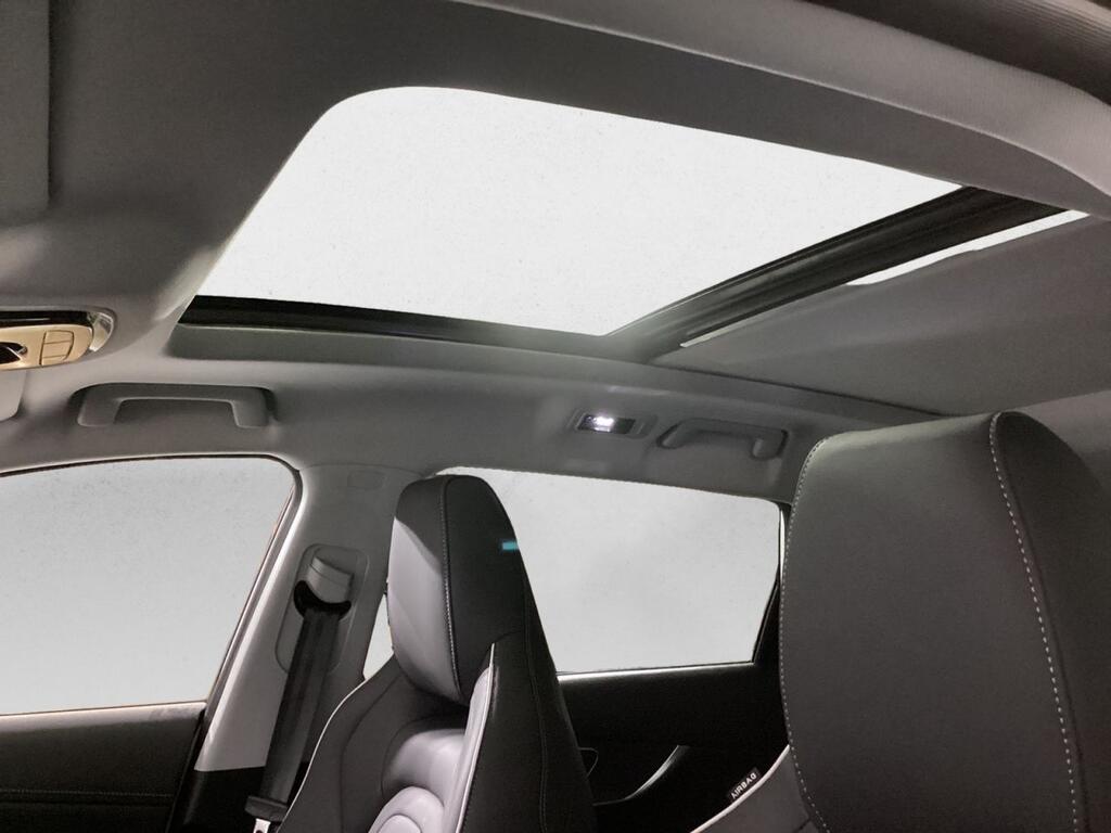 Ebro S700 1.6 TGDI Luxury 7 DCT 22