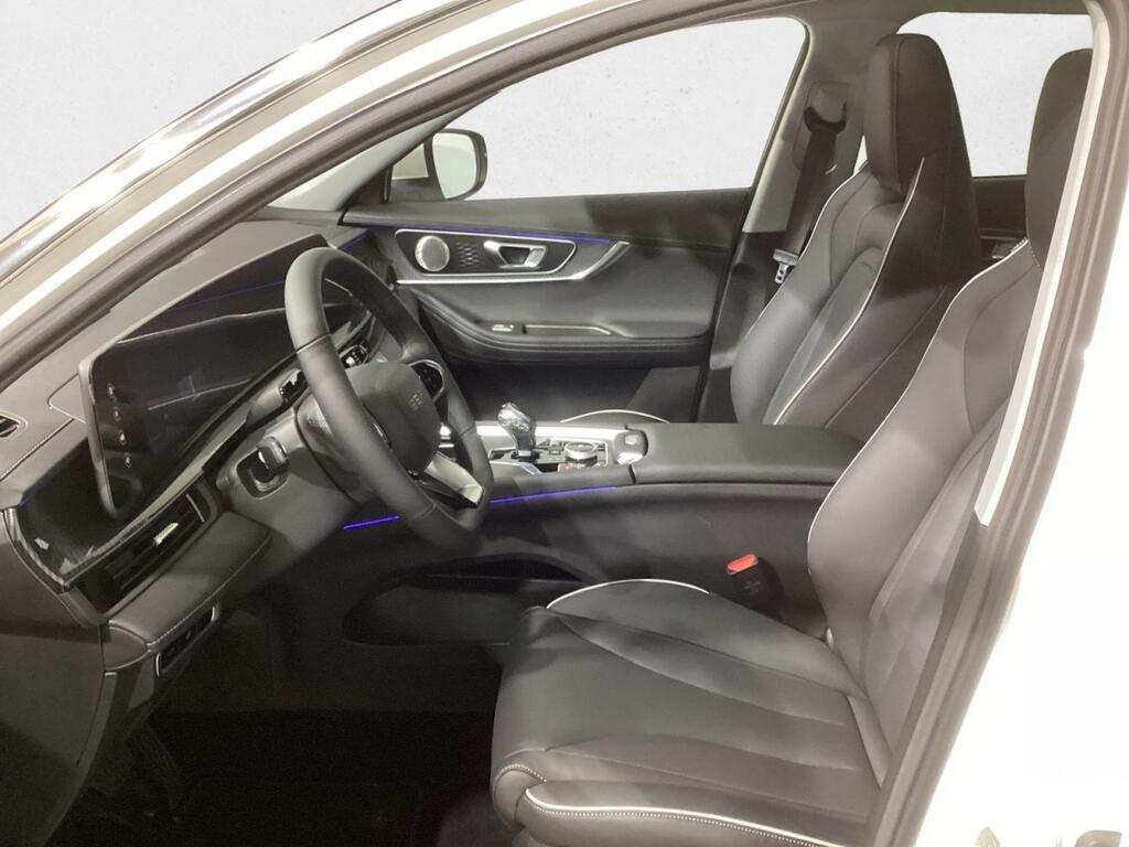 Ebro S700 1.6 TGDI Luxury 7 DCT 8