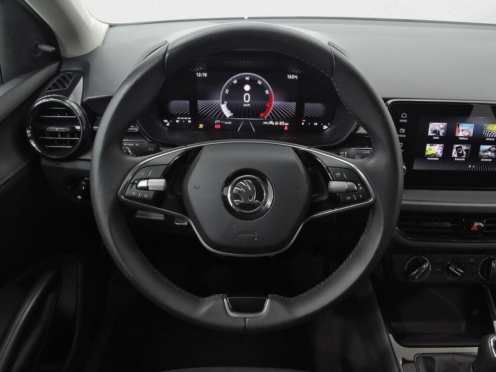 Skoda Fabia 1.0 TSI 70KW (95CV) Essence 17