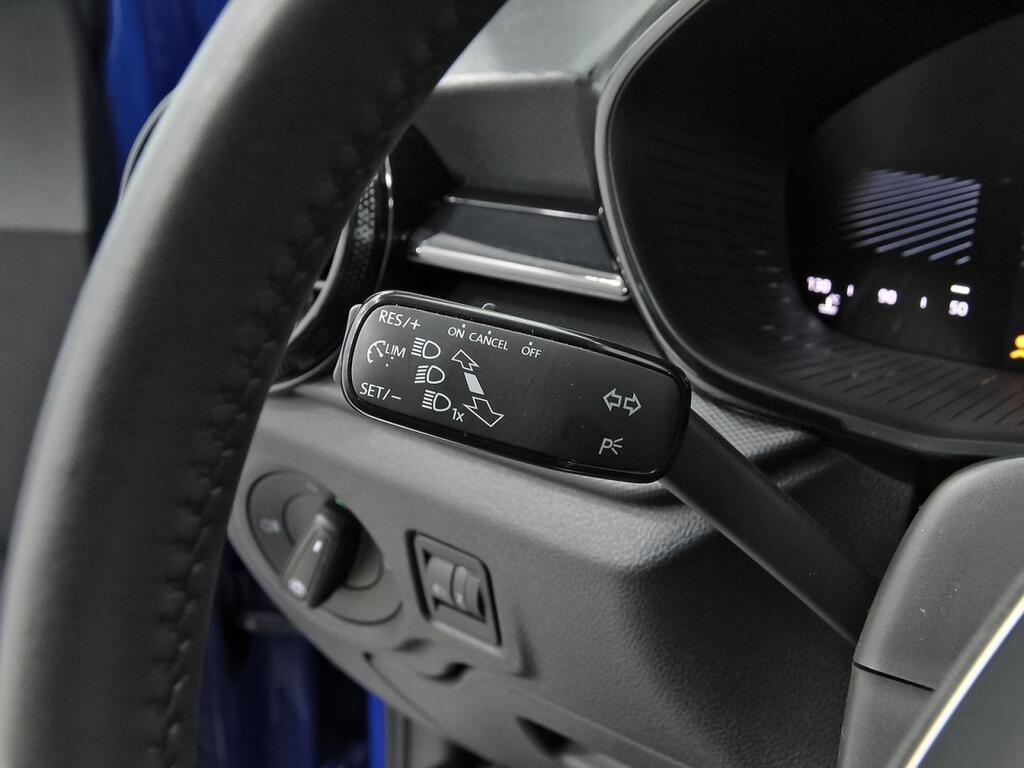 Skoda Fabia 1.0 TSI 70KW (95CV) Essence 13