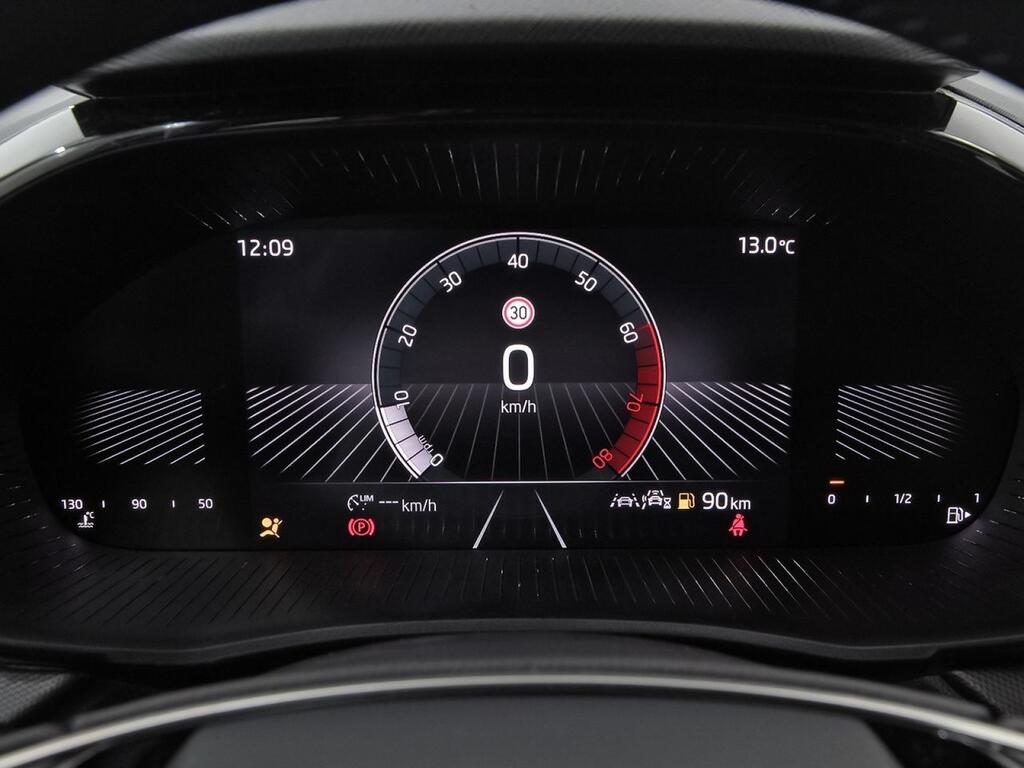 Skoda Fabia 1.0 TSI 70KW (95CV) Essence 12