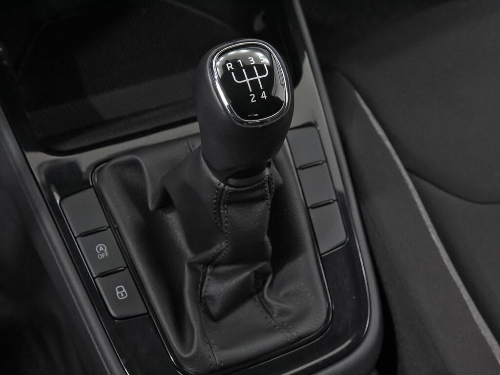 Skoda Fabia 1.0 TSI 70KW (95CV) Essence 26