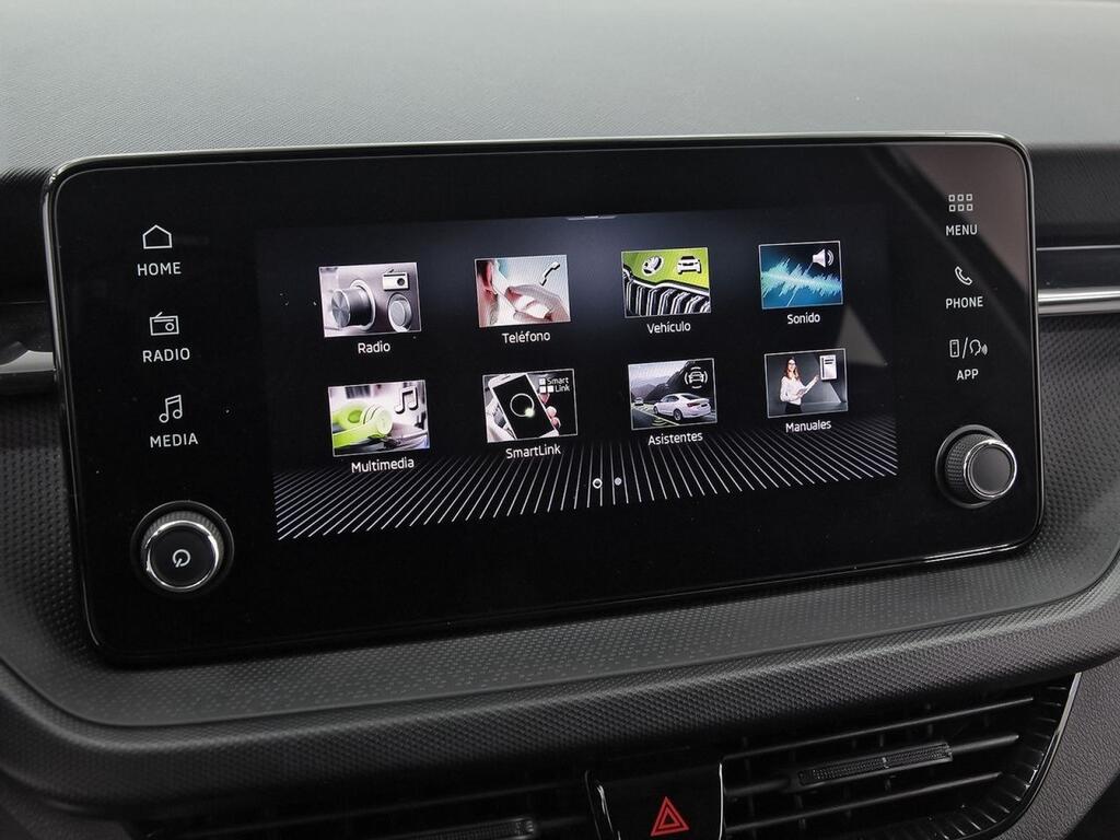 Skoda Fabia 1.0 TSI 70KW (95CV) Essence 19